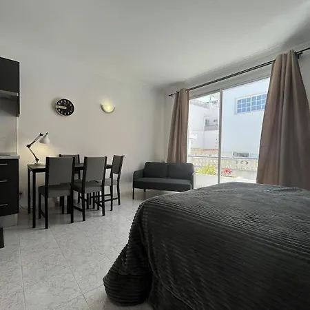 Estudio En Apartamento Puerto de la Cruz (Tenerife)